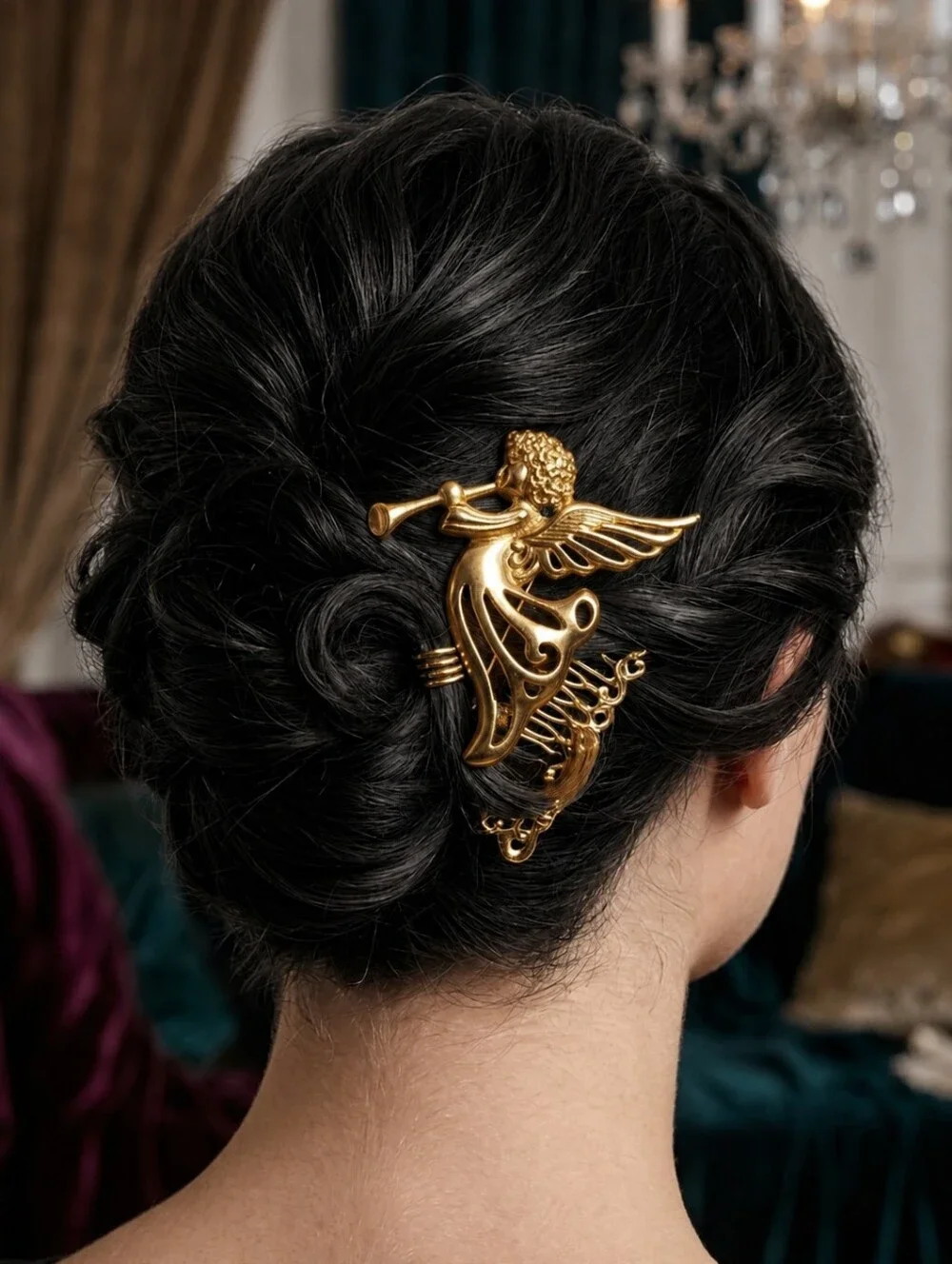 Vintage Gold Tone Festive Trumpet Angel Brooch Holiday Christmas Cherub Pin 2.5
